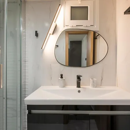 Dreams アパート *